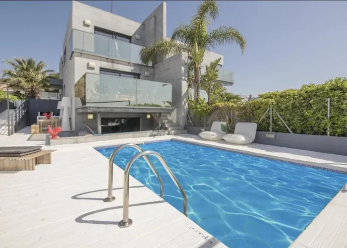 Clauhomes Villa Al Mar Deluxe